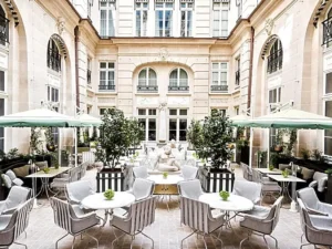 Best Luxury Hotels in Paris, France